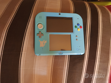 Nintendo 2DS Special Edition + Pokémon Sol