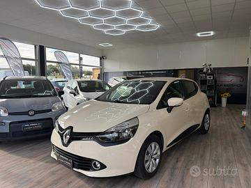 Renault Clio 1.2 75CV 5 porte Life