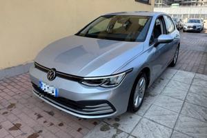VOLKSWAGEN Golf 1.0 eTSI EVO DSG Life