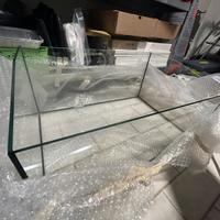 Teca in vetro aperta H27 L60 P40