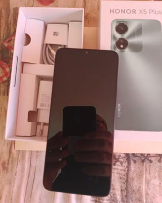 Honor x5 plus. Come nuovo usato pochissimo.