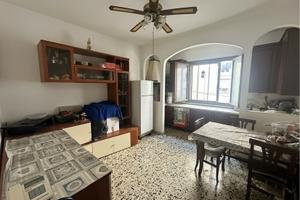 Comodo secondo piano con due camere e risc aut