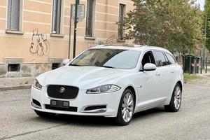 Jaguar XF Sportbrake 3.0 D V6 24V Bi-turbo 275cv a
