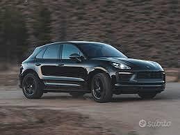 Porsche macan 2022;2024 per ricambi