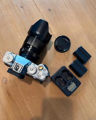 Fujifilm X-T5 + 3 Batterie + XF 23mm f/1.4 WR + XF