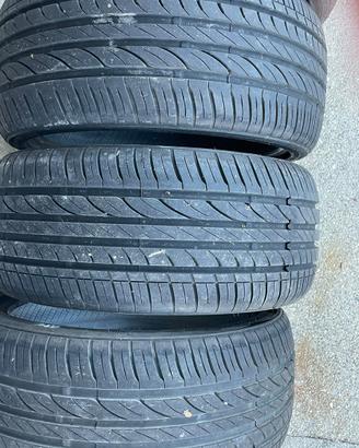 Pneumatici 205 40 R17 84W