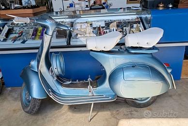 Coppia sella Vespa Piaggio 125/150 monoposto