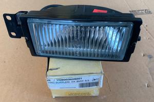 FENDINEBBIA BMW E28 1NB003659201