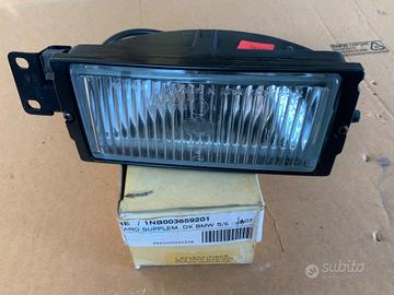 FENDINEBBIA BMW E28 1NB003659201