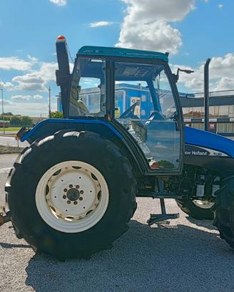 new holland TL 80- ore 5300