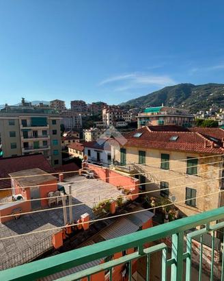 3 LOCALI A RAPALLO