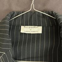 Tailleur gessato con gonna