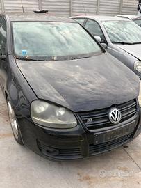 GOLF 5 GT PER RICAMBI