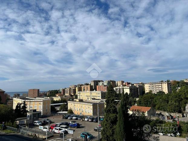 3 LOCALI A GENOVA