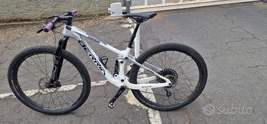 Mtb Berria Mako 5 Full Carbon