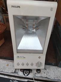 lampada abbronzante € 28