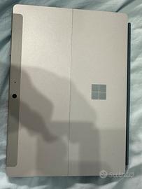 Surface Go 2 10.5 m3-8100Y/8GBRAM/256 Tastiera Pen