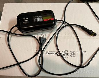 Mantenitore/caricabatteria moto-auto