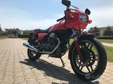 Moto Guzzi v35 Imola