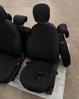 Sedili lancia ypsilon 5 porte