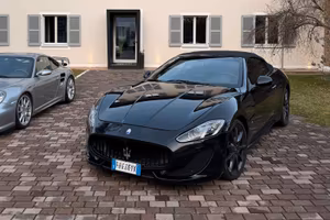 Maserati GranCabrio Italiana Tagliandi Ferrari
