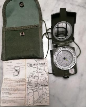 Bussola da campeggio