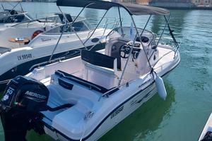 Ranieri International SHADOW 19 + Mercury 40 CV Pr