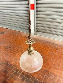 Lampadario in ottone e vetro