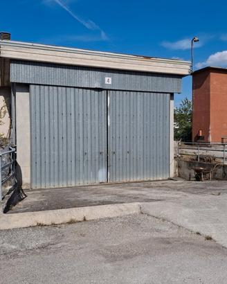 Magazzino/deposito merci o automezzi