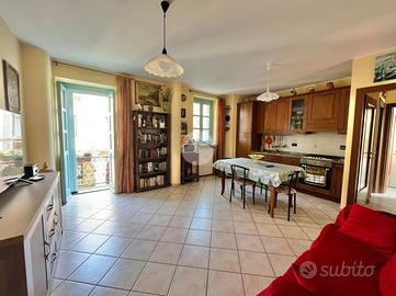 3 LOCALI A GASSINO TORINESE