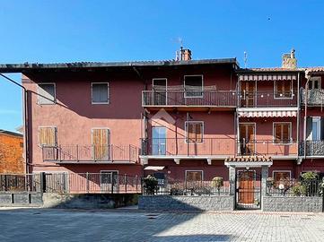 2 LOCALI A MAPPANO