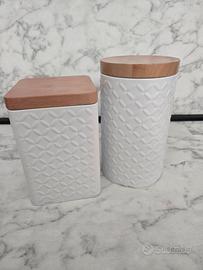 2 barattoli ermetici bianchi