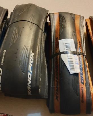 Continental Grand Prix copertoni da 700x28