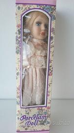 Bambola di Porcellana
