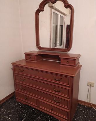 comò con letto matrimoniale 
