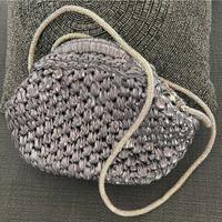 Pochette ad uncinetto