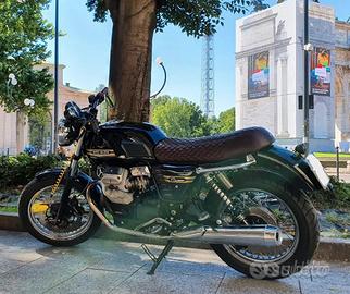 Moto Guzzi V7 Classic Scrambler