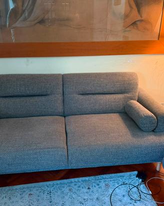 2 Divani IKEA Grigi – Trasloco