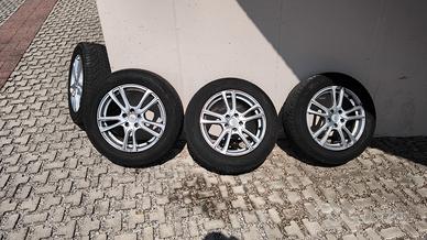 treno gomme Ford s-max