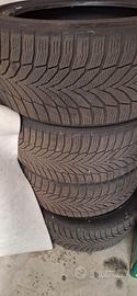 GOMME INVERNALI AUTO