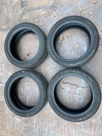 Bridgestone Blizzak LMO05 195/45 R16