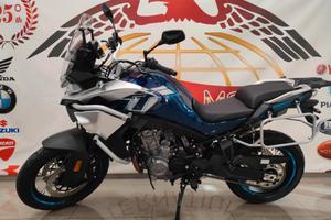 CF Moto 800 MT Sport nuova in pronta consegna.