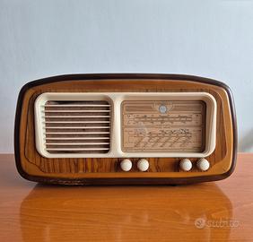 Radio vintage Phonola 5556 anni ’50