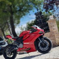 Ducati Panigale 899