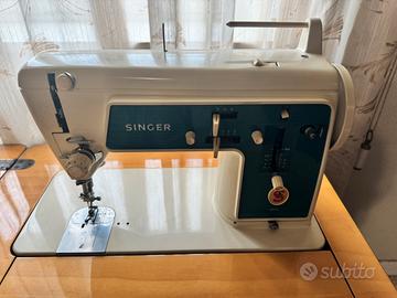 macchina per cucire Singer a pedali