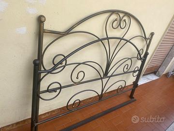 Letto a ferro battuto