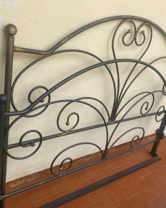 Letto a ferro battuto
