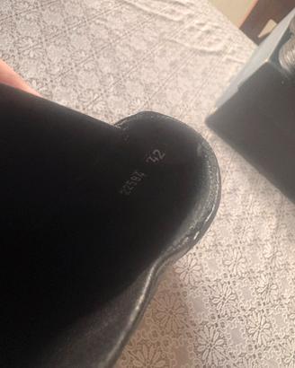 Stivaletto uomo in pelle nero