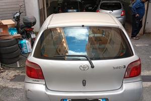 Toyota Yaris 1000