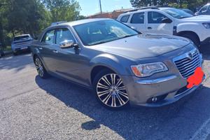 Lancia thema